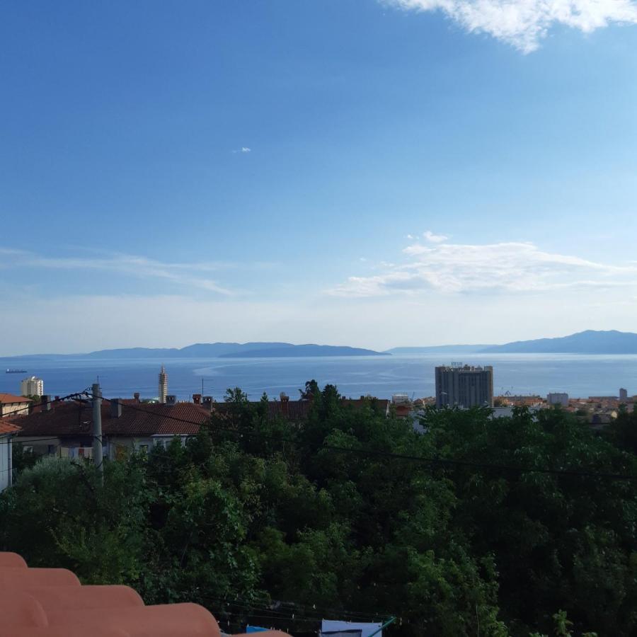 Orange Cube Apartment Rijeka Exterior photo