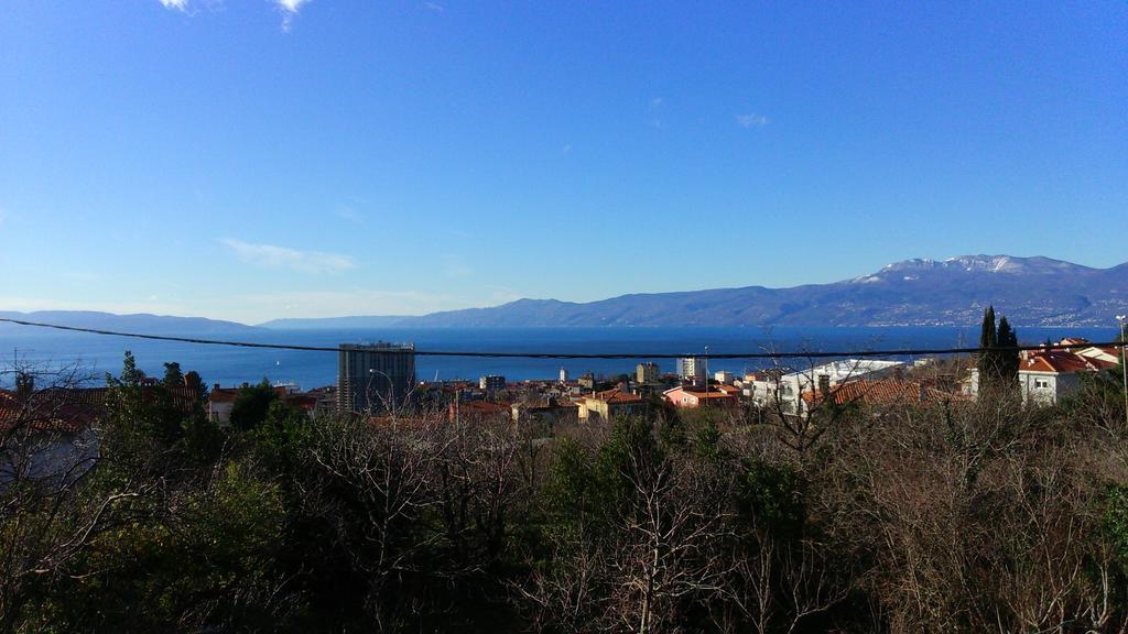Orange Cube Apartment Rijeka Exterior photo